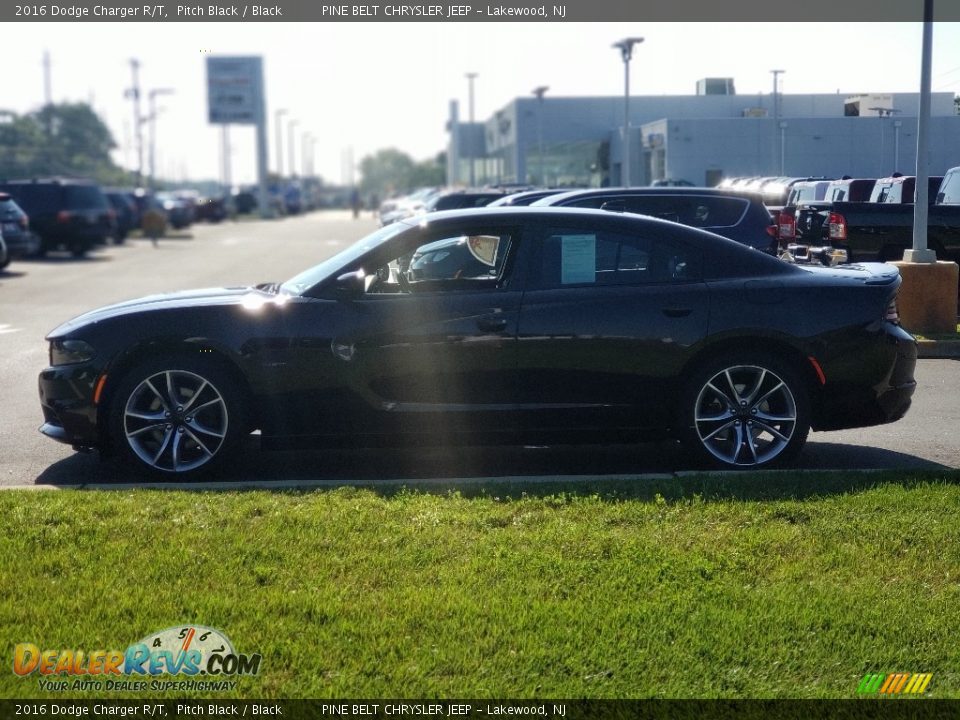 2016 Dodge Charger R/T Pitch Black / Black Photo #17