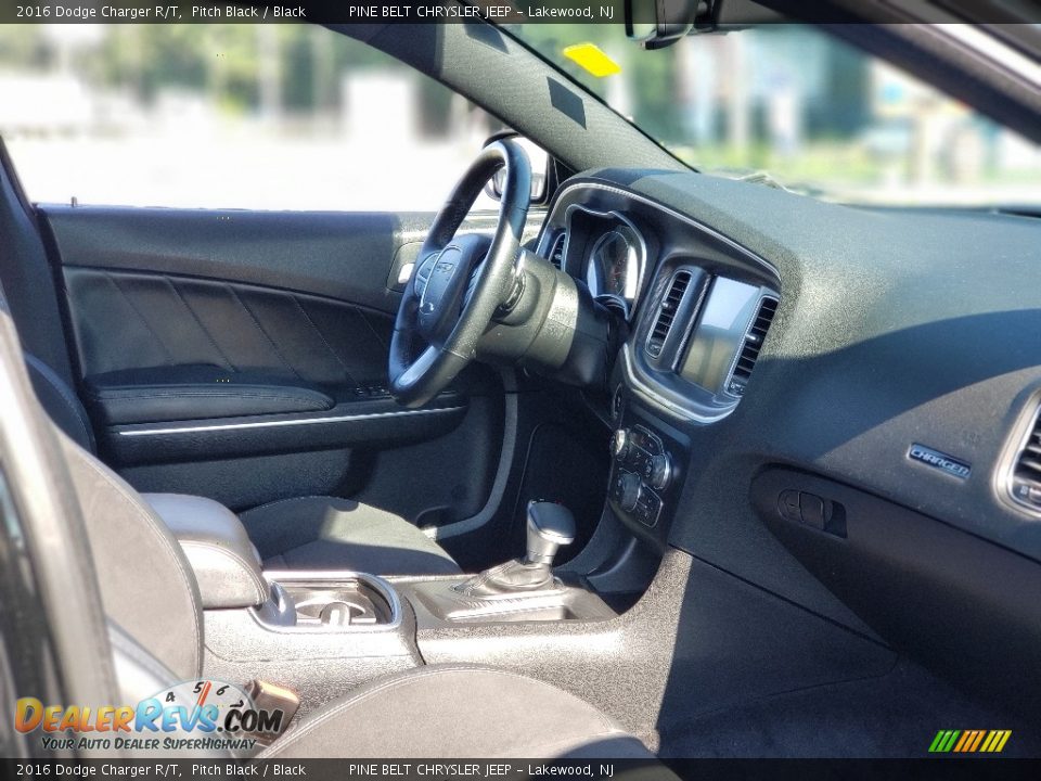 2016 Dodge Charger R/T Pitch Black / Black Photo #24