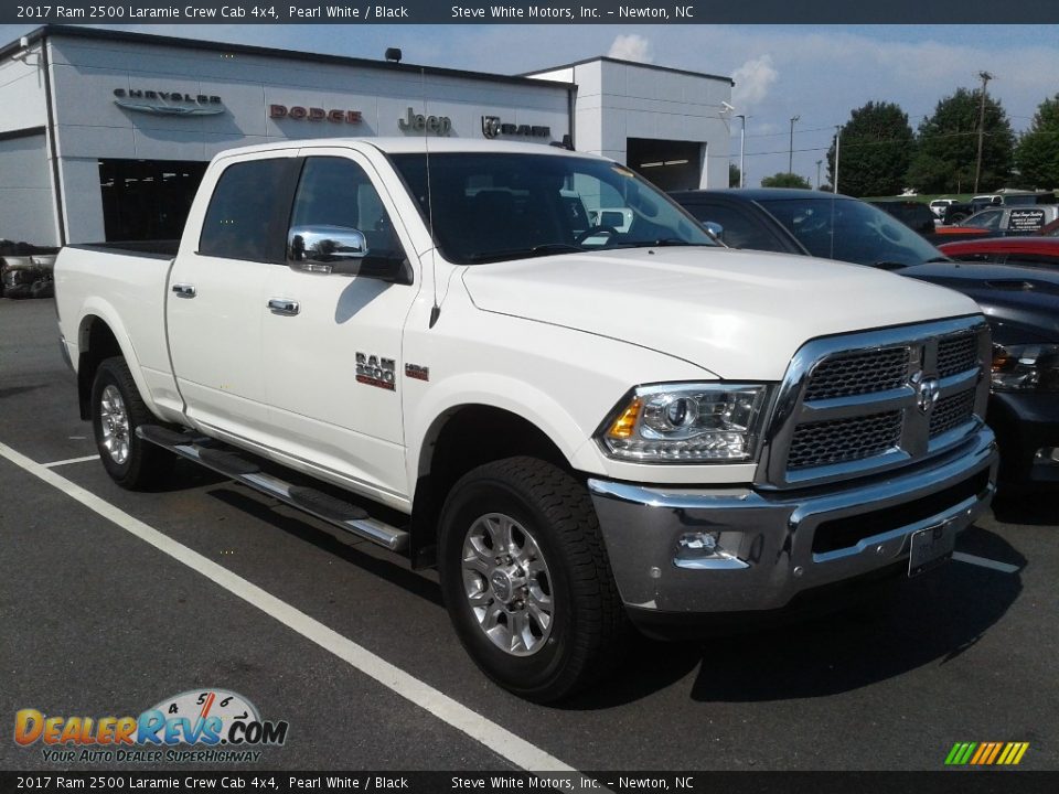 2017 Ram 2500 Laramie Crew Cab 4x4 Pearl White / Black Photo #1