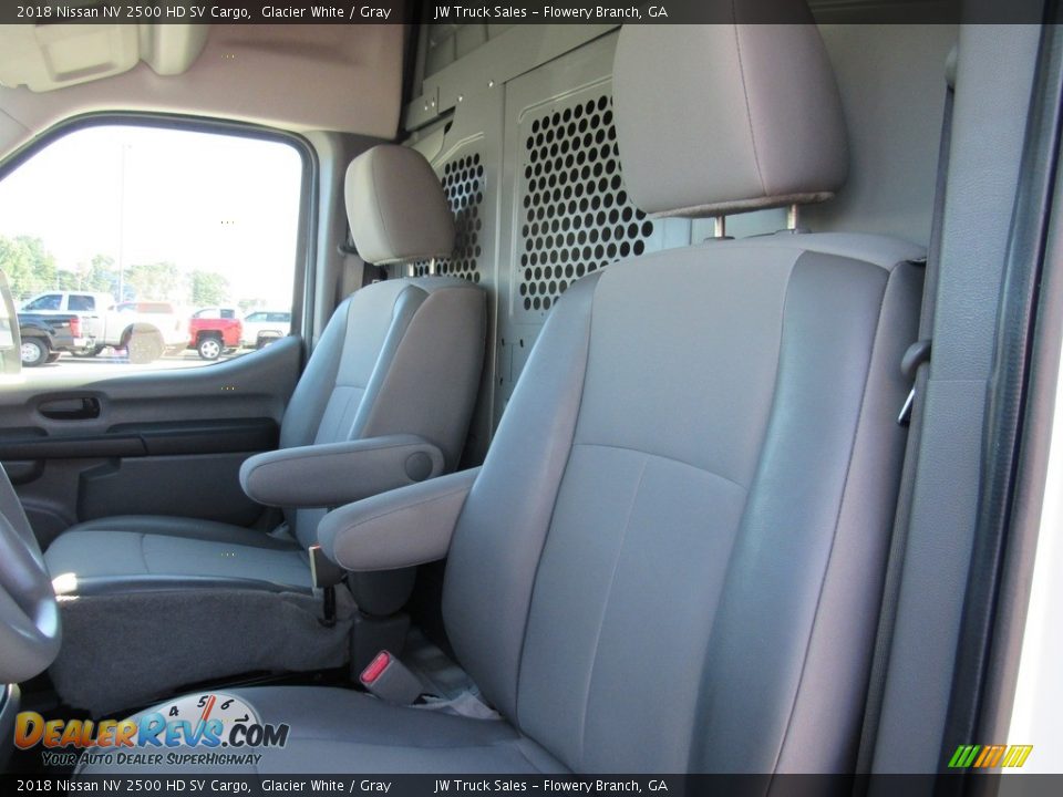 2018 Nissan NV 2500 HD SV Cargo Glacier White / Gray Photo #23