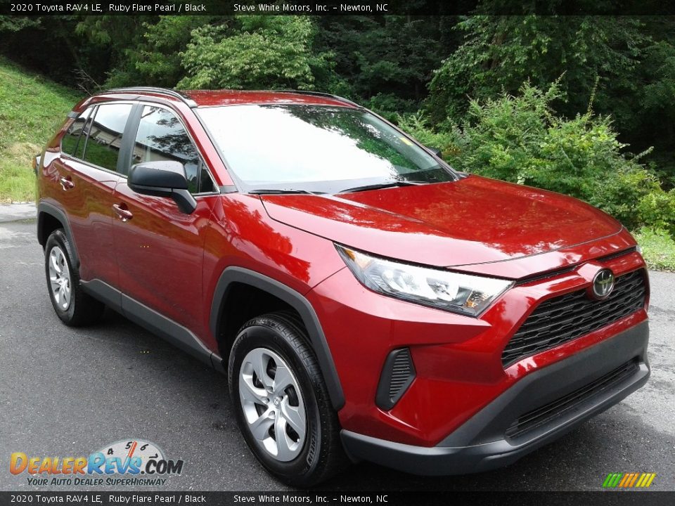 2020 Toyota RAV4 LE Ruby Flare Pearl / Black Photo #4