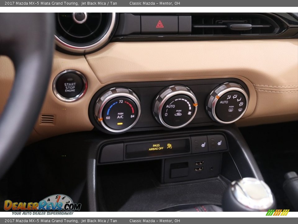 Controls of 2017 Mazda MX-5 Miata Grand Touring Photo #14