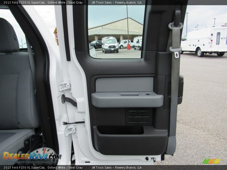 2013 Ford F150 XL SuperCab Oxford White / Steel Gray Photo #19