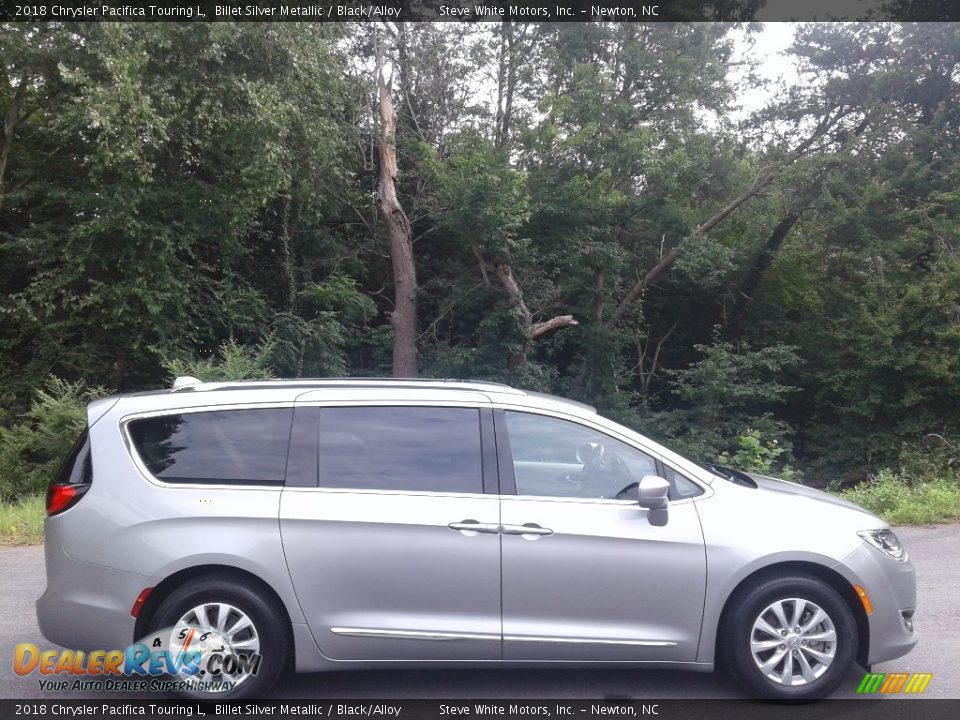 2018 Chrysler Pacifica Touring L Billet Silver Metallic / Black/Alloy Photo #7