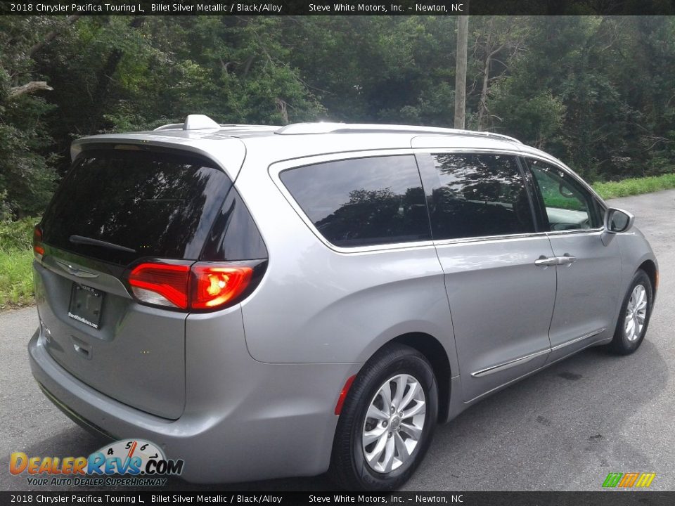 2018 Chrysler Pacifica Touring L Billet Silver Metallic / Black/Alloy Photo #8