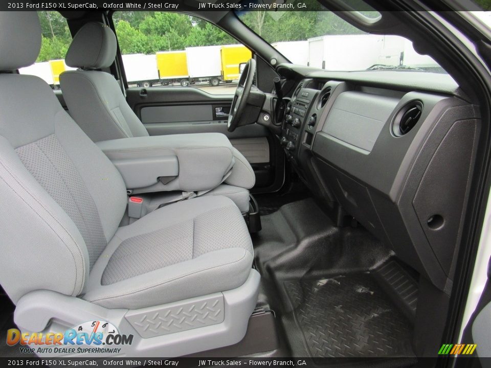 2013 Ford F150 XL SuperCab Oxford White / Steel Gray Photo #30