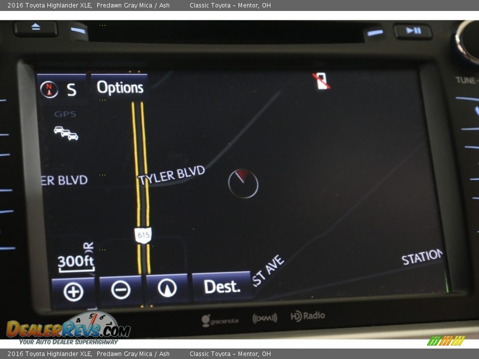 2016 Toyota Highlander XLE Predawn Gray Mica / Ash Photo #11