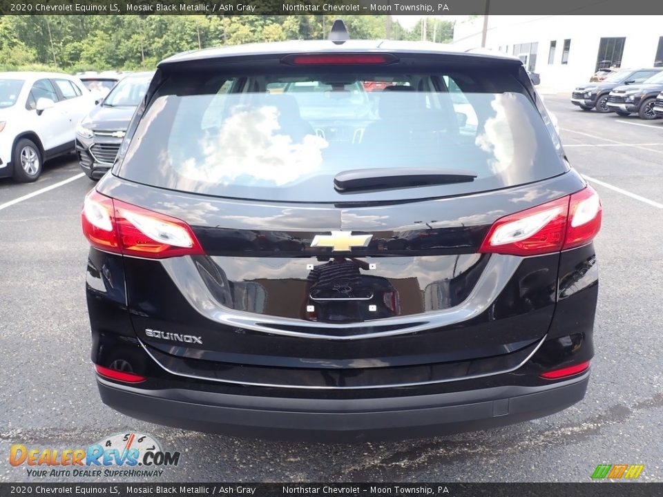 2020 Chevrolet Equinox LS Mosaic Black Metallic / Ash Gray Photo #4