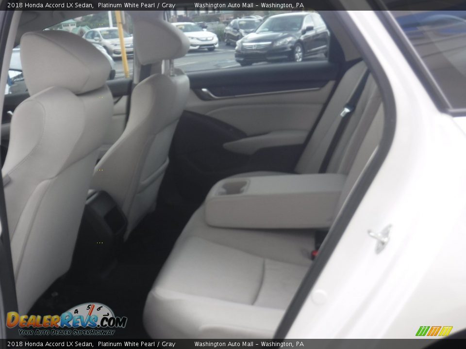 2018 Honda Accord LX Sedan Platinum White Pearl / Gray Photo #24