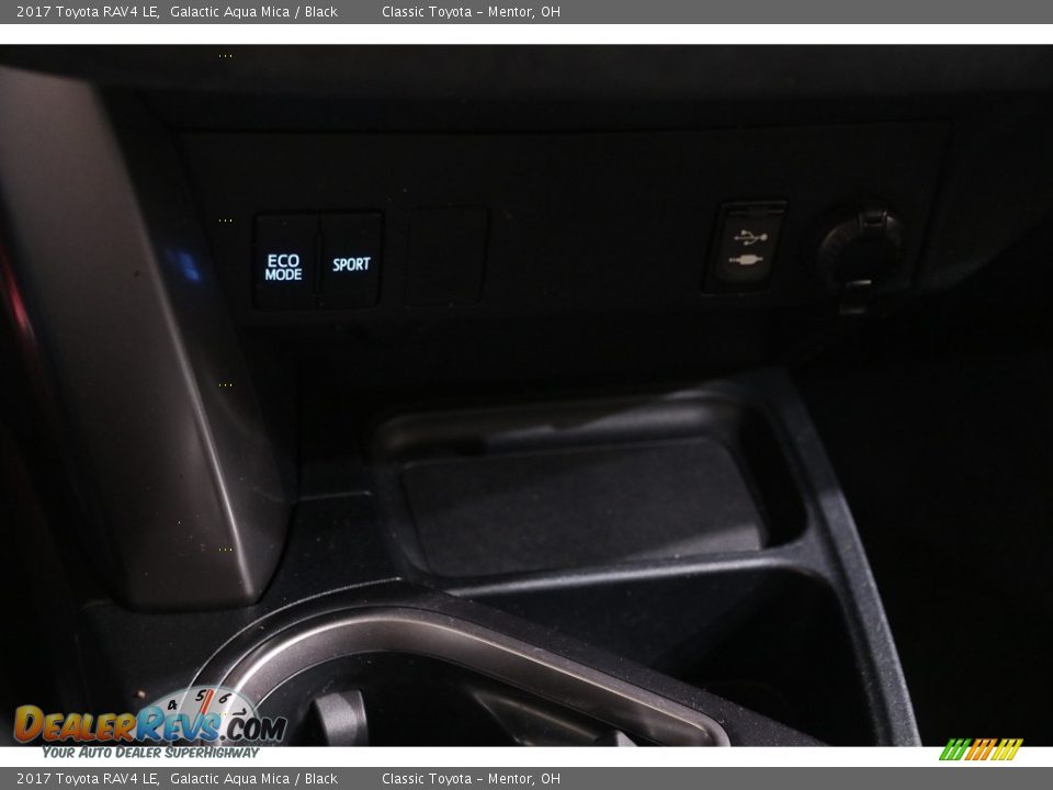 2017 Toyota RAV4 LE Galactic Aqua Mica / Black Photo #15