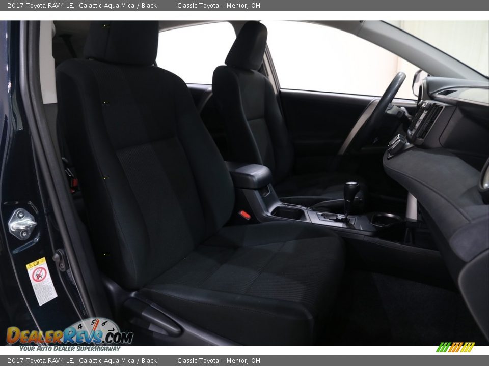 2017 Toyota RAV4 LE Galactic Aqua Mica / Black Photo #17