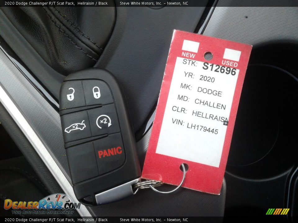 Keys of 2020 Dodge Challenger R/T Scat Pack Photo #28
