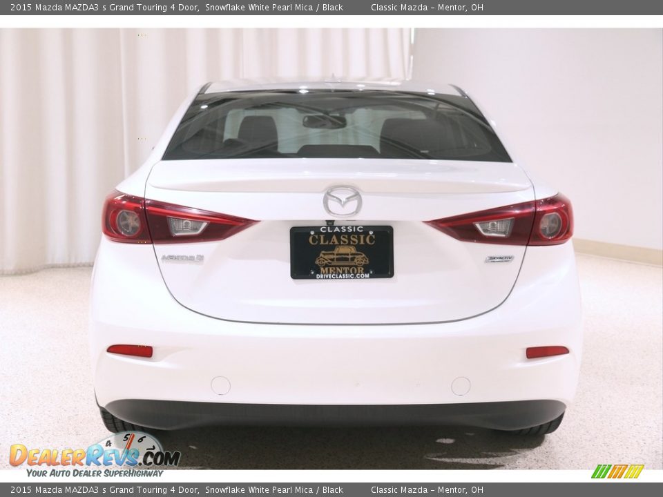 2015 Mazda MAZDA3 s Grand Touring 4 Door Snowflake White Pearl Mica / Black Photo #18