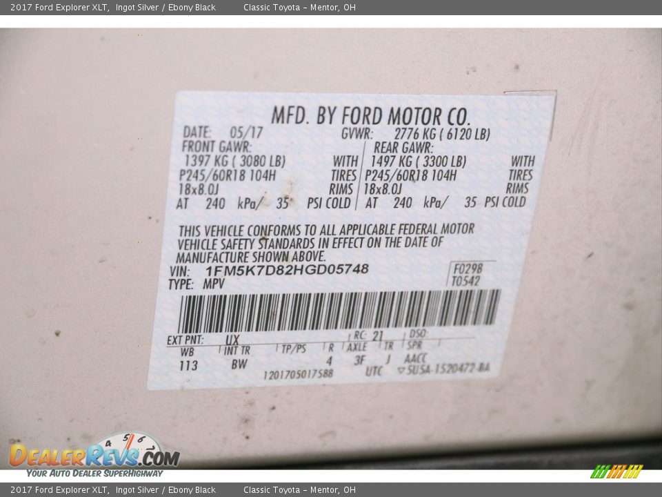 2017 Ford Explorer XLT Ingot Silver / Ebony Black Photo #18