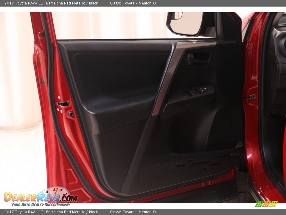 2017 Toyota RAV4 LE Barcelona Red Metallic / Black Photo #4