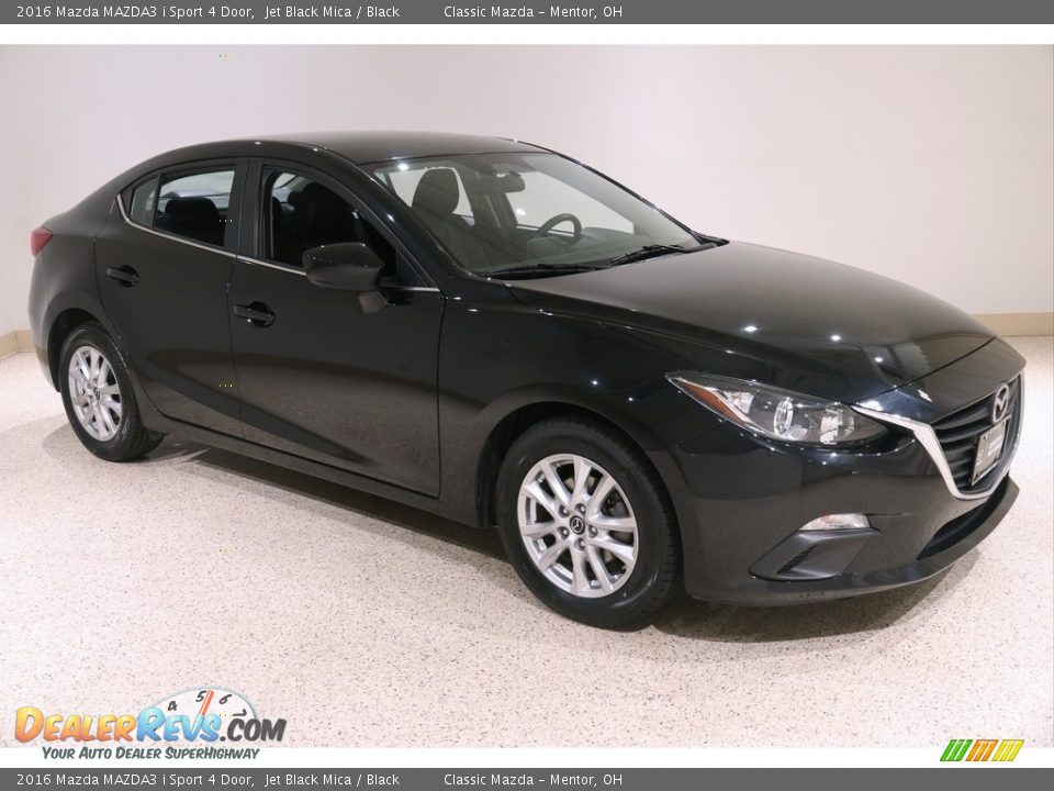 Front 3/4 View of 2016 Mazda MAZDA3 i Sport 4 Door Photo #1