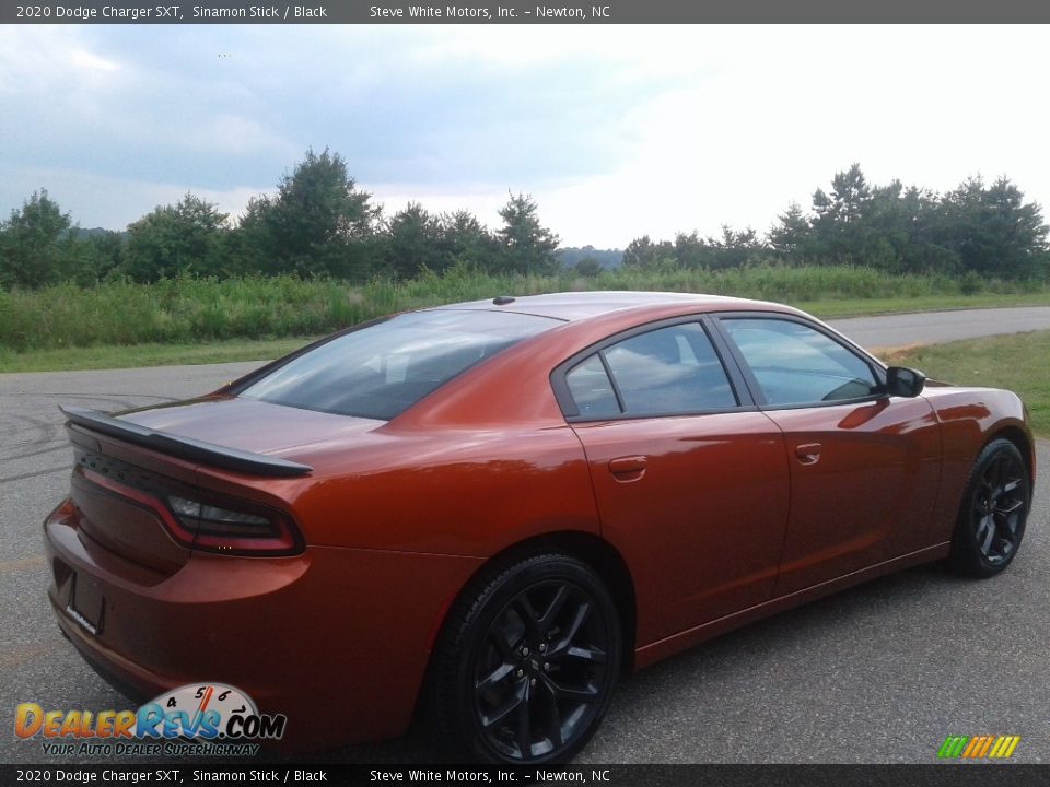 2020 Dodge Charger SXT Sinamon Stick / Black Photo #6