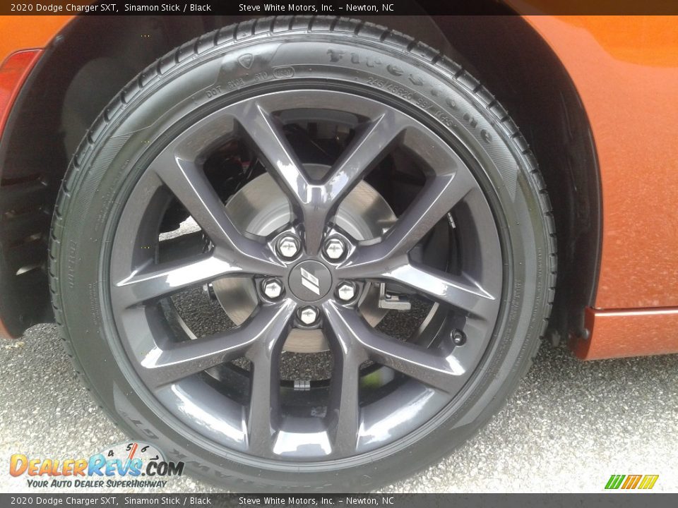 2020 Dodge Charger SXT Wheel Photo #10