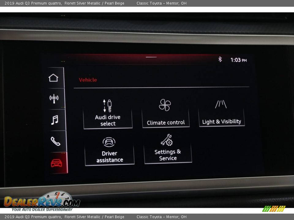 Controls of 2019 Audi Q3 Premium quattro Photo #12