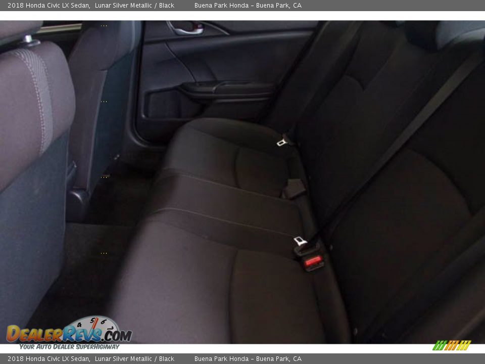 2018 Honda Civic LX Sedan Lunar Silver Metallic / Black Photo #4