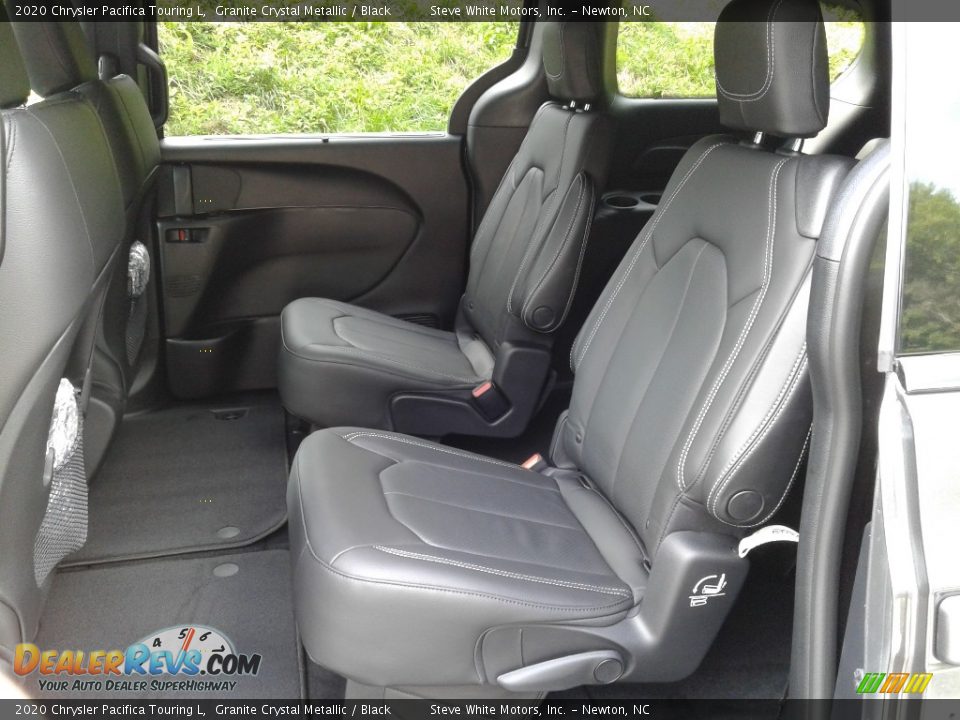 Rear Seat of 2020 Chrysler Pacifica Touring L Photo #15