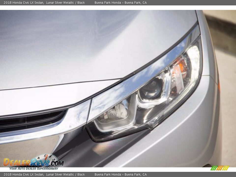 2018 Honda Civic LX Sedan Lunar Silver Metallic / Black Photo #9