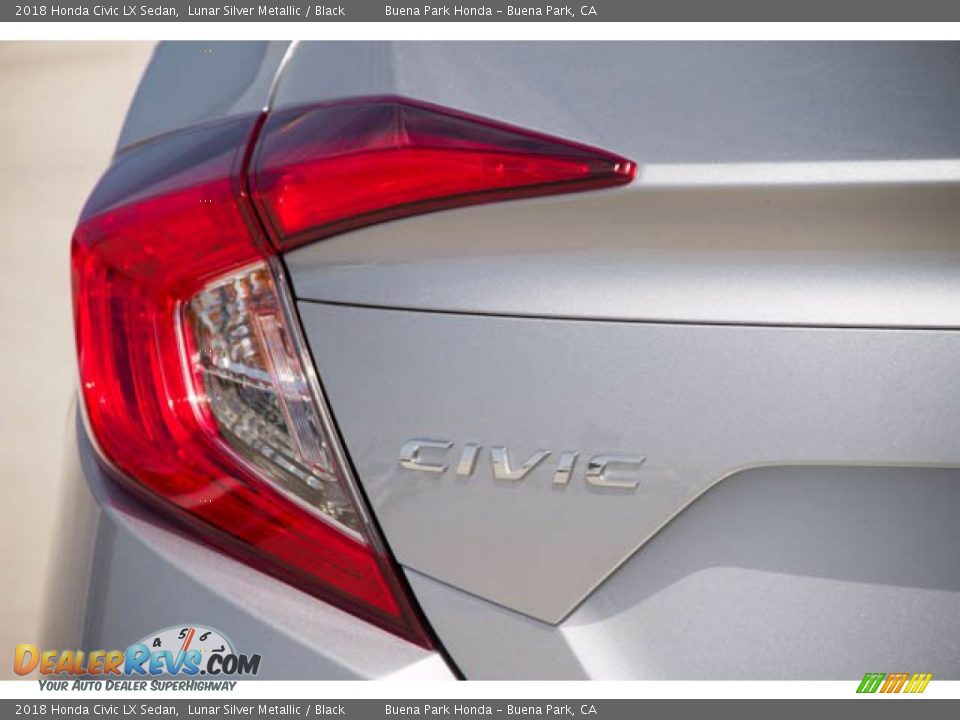 2018 Honda Civic LX Sedan Lunar Silver Metallic / Black Photo #12