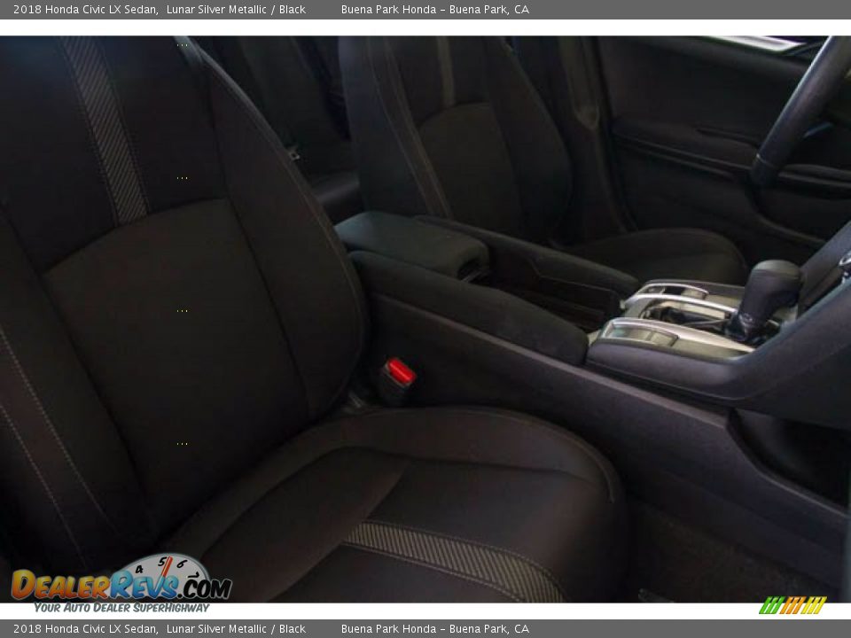 2018 Honda Civic LX Sedan Lunar Silver Metallic / Black Photo #25