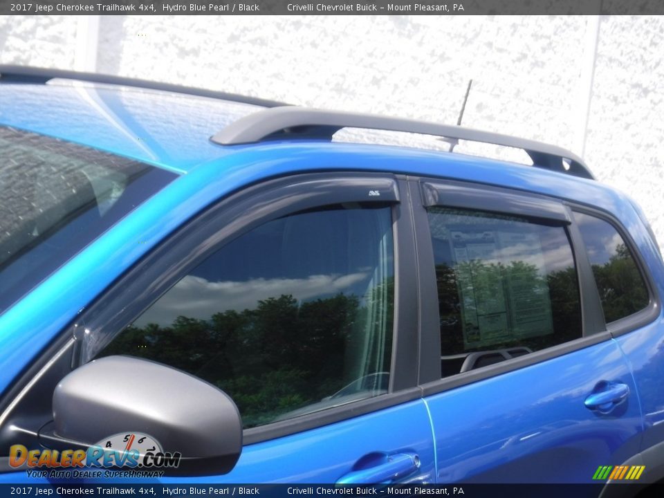 2017 Jeep Cherokee Trailhawk 4x4 Hydro Blue Pearl / Black Photo #4