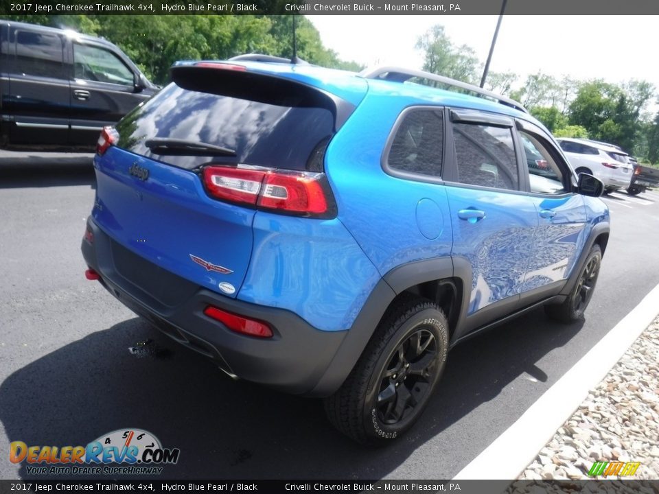 2017 Jeep Cherokee Trailhawk 4x4 Hydro Blue Pearl / Black Photo #9