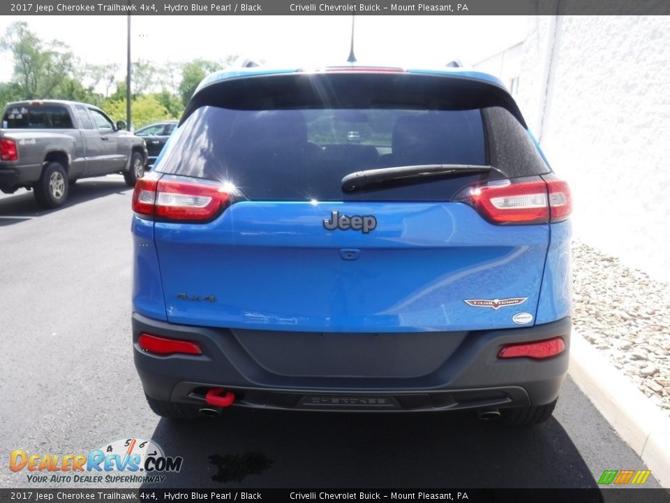2017 Jeep Cherokee Trailhawk 4x4 Hydro Blue Pearl / Black Photo #10