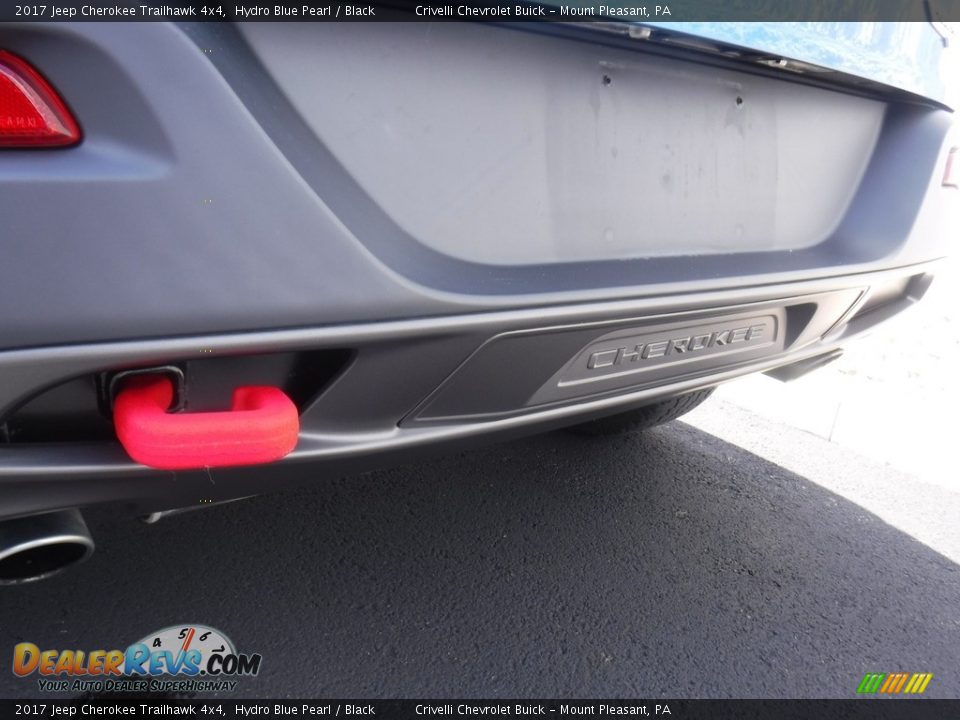 2017 Jeep Cherokee Trailhawk 4x4 Hydro Blue Pearl / Black Photo #12