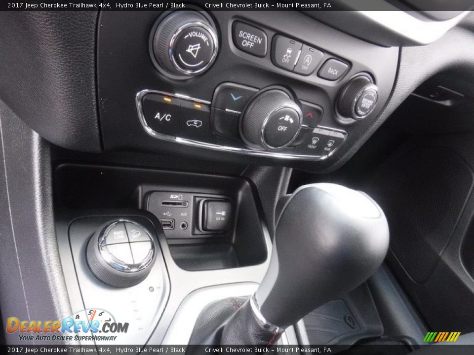 2017 Jeep Cherokee Trailhawk 4x4 Hydro Blue Pearl / Black Photo #21