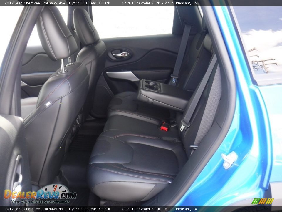 2017 Jeep Cherokee Trailhawk 4x4 Hydro Blue Pearl / Black Photo #31