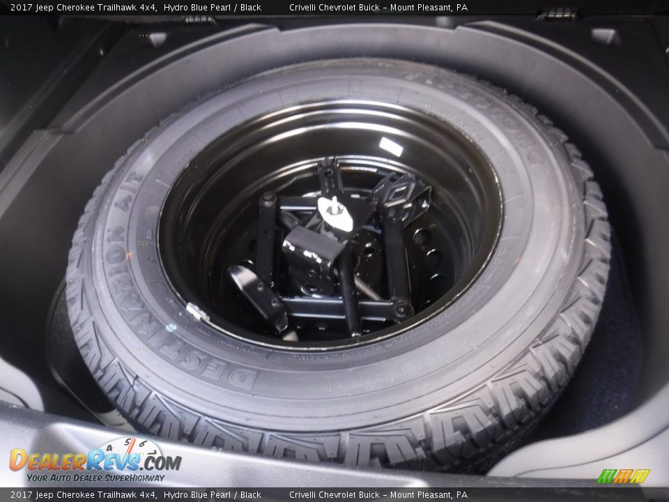 2017 Jeep Cherokee Trailhawk 4x4 Hydro Blue Pearl / Black Photo #34