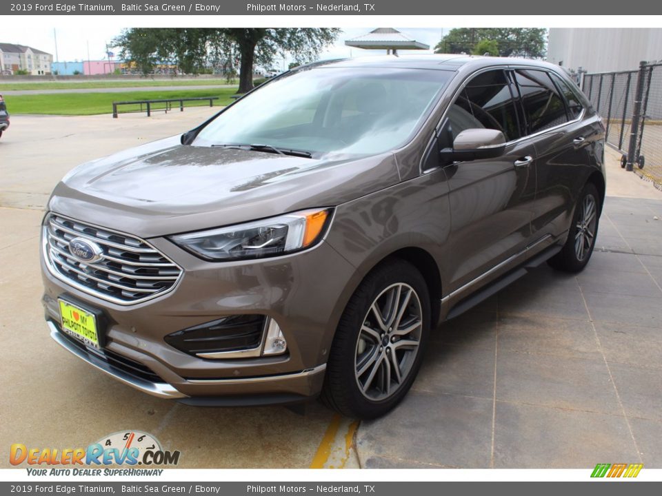 2019 Ford Edge Titanium Baltic Sea Green / Ebony Photo #4