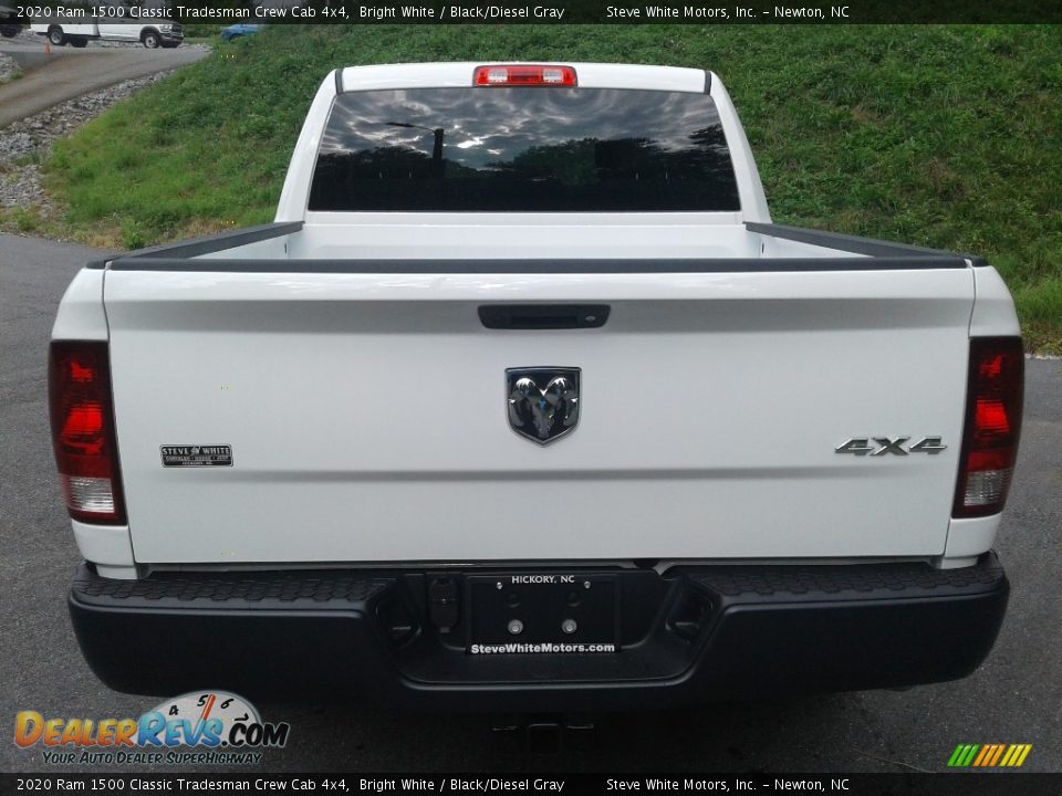 2020 Ram 1500 Classic Tradesman Crew Cab 4x4 Bright White / Black/Diesel Gray Photo #7