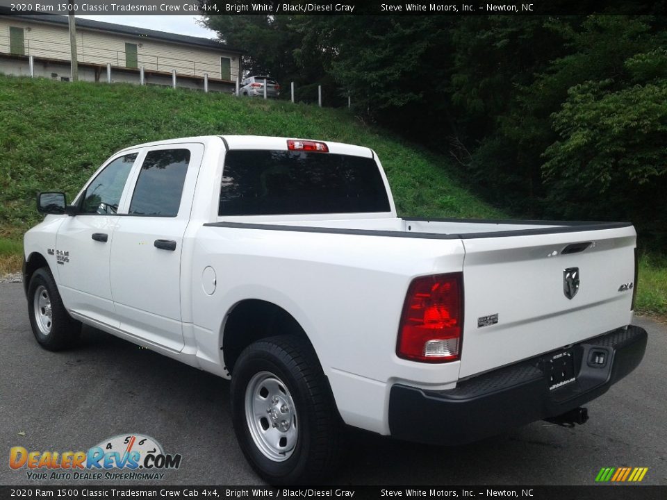 2020 Ram 1500 Classic Tradesman Crew Cab 4x4 Bright White / Black/Diesel Gray Photo #9