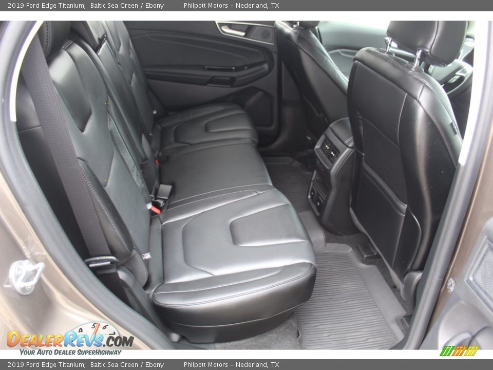 2019 Ford Edge Titanium Baltic Sea Green / Ebony Photo #24