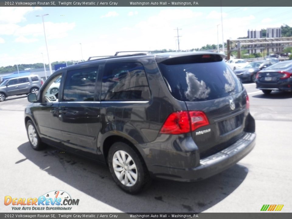 2012 Volkswagen Routan SE Twilight Gray Metallic / Aero Gray Photo #7