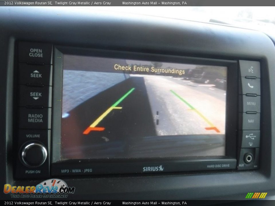 2012 Volkswagen Routan SE Twilight Gray Metallic / Aero Gray Photo #18