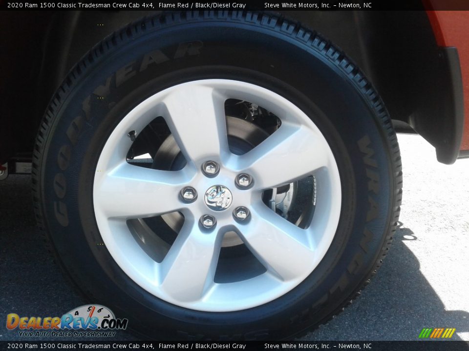 2020 Ram 1500 Classic Tradesman Crew Cab 4x4 Flame Red / Black/Diesel Gray Photo #9
