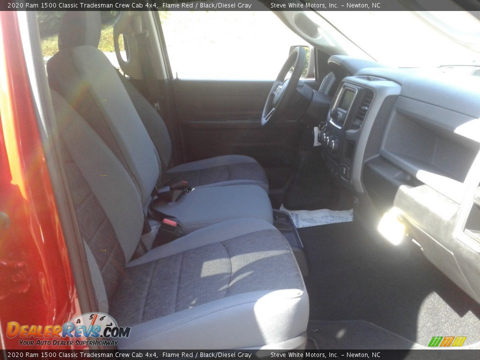 2020 Ram 1500 Classic Tradesman Crew Cab 4x4 Flame Red / Black/Diesel Gray Photo #14