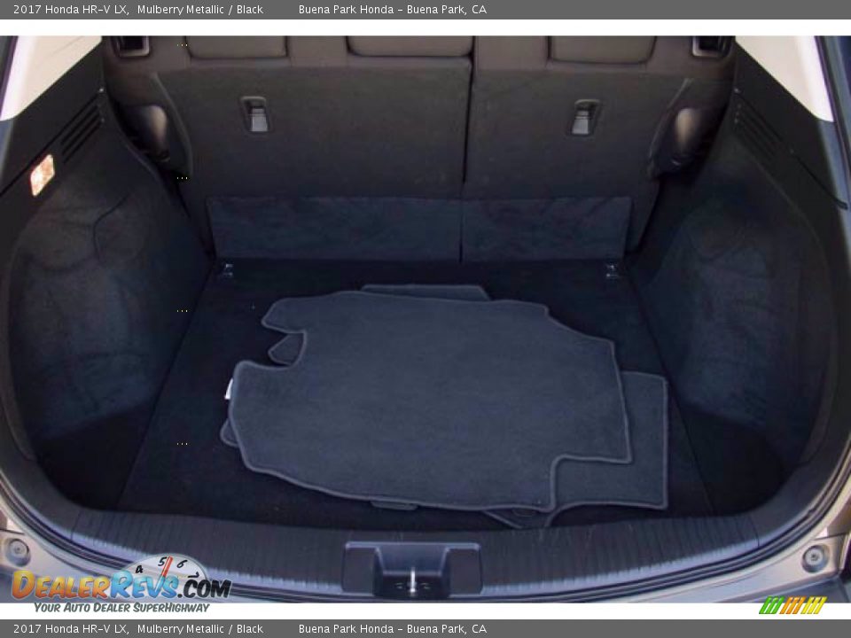 2017 Honda HR-V LX Mulberry Metallic / Black Photo #18