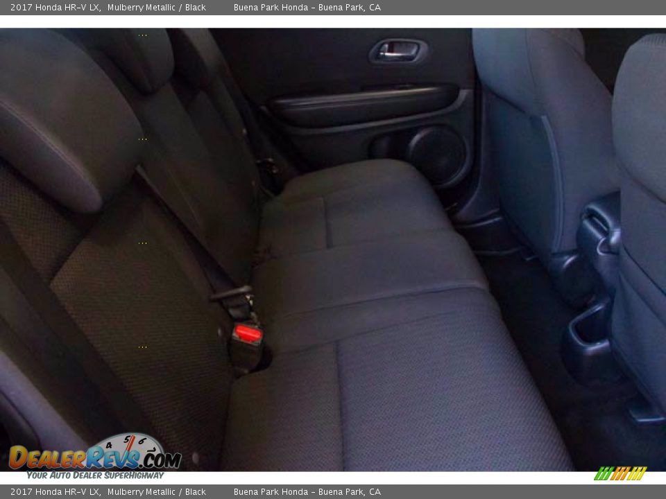 2017 Honda HR-V LX Mulberry Metallic / Black Photo #19
