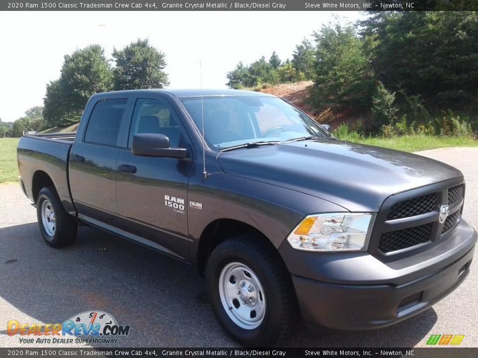 2020 Ram 1500 Classic Tradesman Crew Cab 4x4 Granite Crystal Metallic / Black/Diesel Gray Photo #4