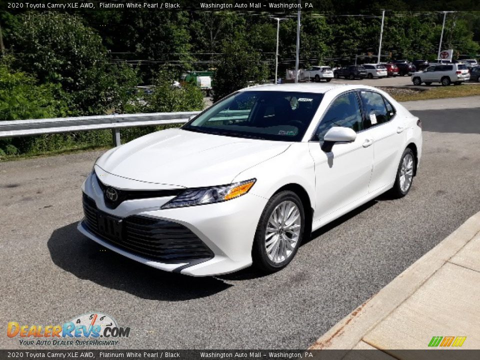 2020 Toyota Camry XLE AWD Platinum White Pearl / Black Photo #25