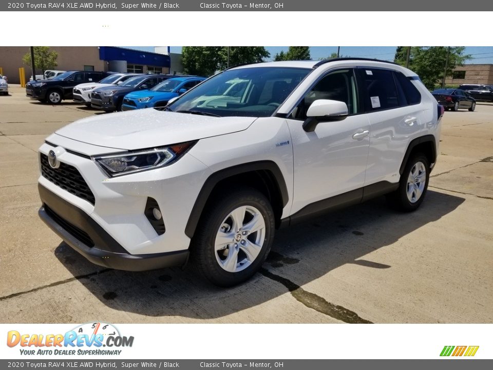 2020 Toyota RAV4 XLE AWD Hybrid Super White / Black Photo #1