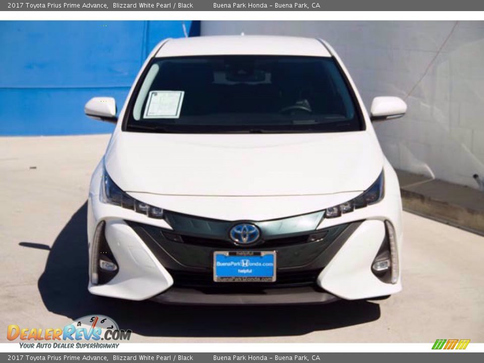 2017 Toyota Prius Prime Advance Blizzard White Pearl / Black Photo #7