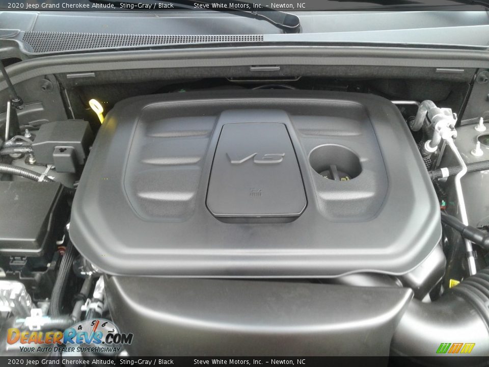 2020 Jeep Grand Cherokee Altitude Sting-Gray / Black Photo #10